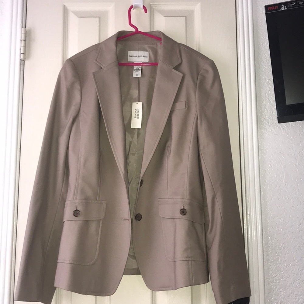 Banana Republic women’s blazer